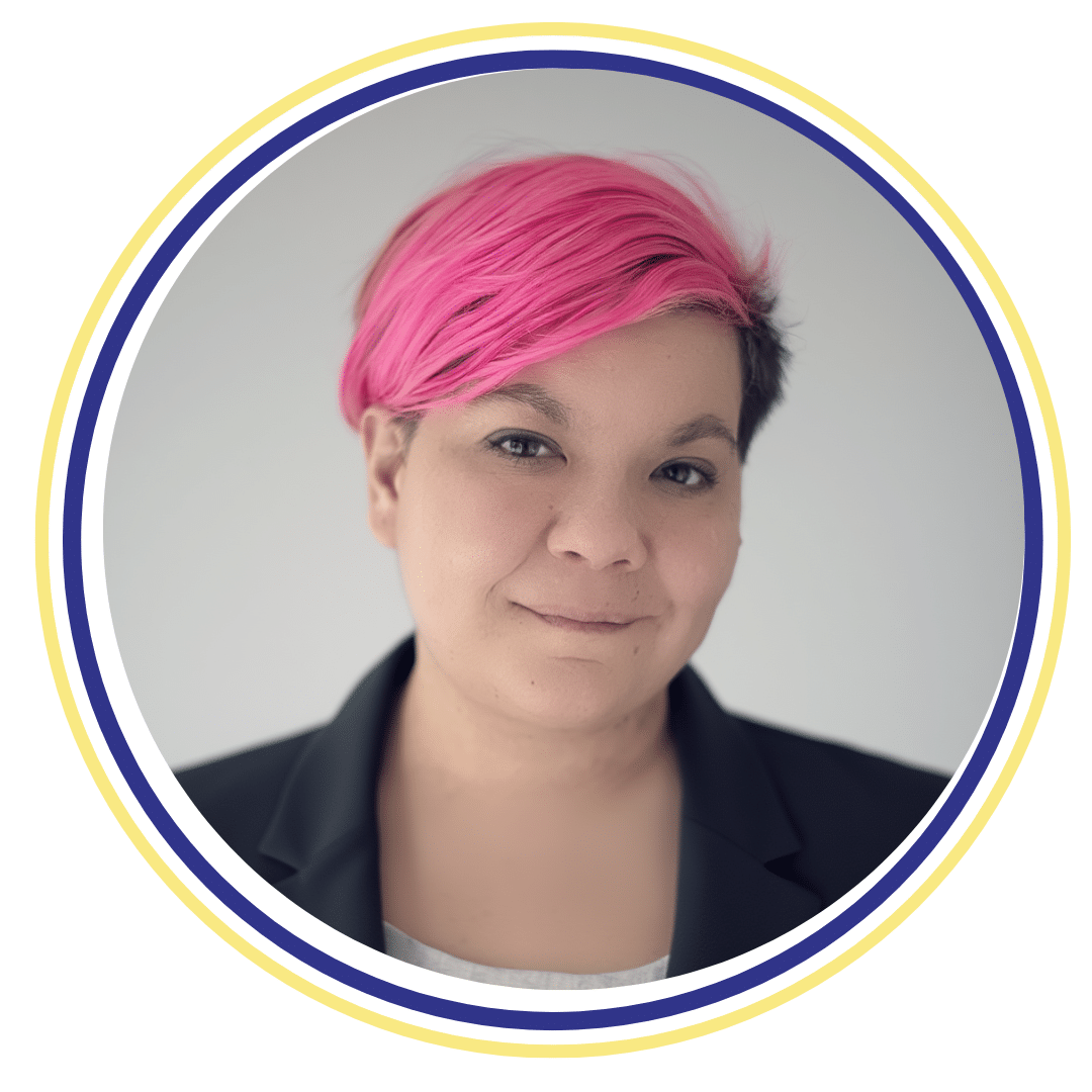 Céline PLUENET - Tricoteuse de Liens